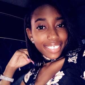 Meet your Posher, Zyikia